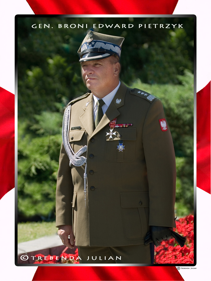 Trebenda_Julian_Warszawa_03_GENERAŁ-BRONI-EDWARD-PIETRZYK.L